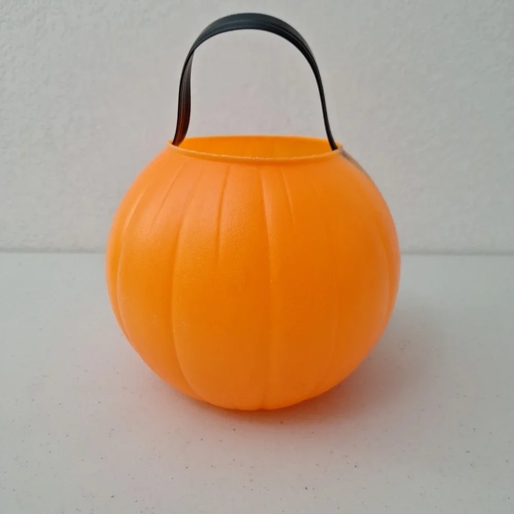 Vintage Halloween Blow Mold Pumpkin Candy Pail Bucket Carolina Enterprises 80s
